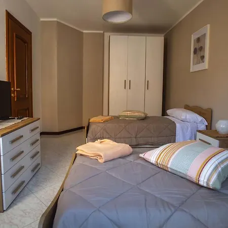 Domus Vivendi Free Parking