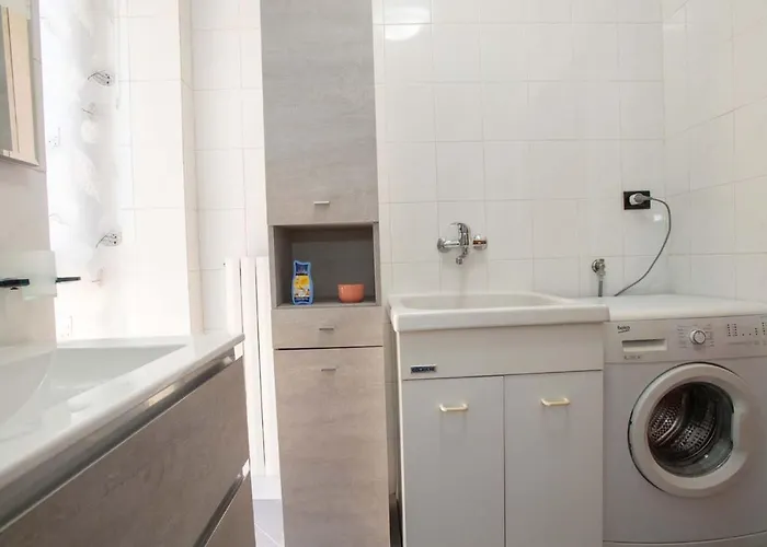 Domus Vivendi Free Parking *