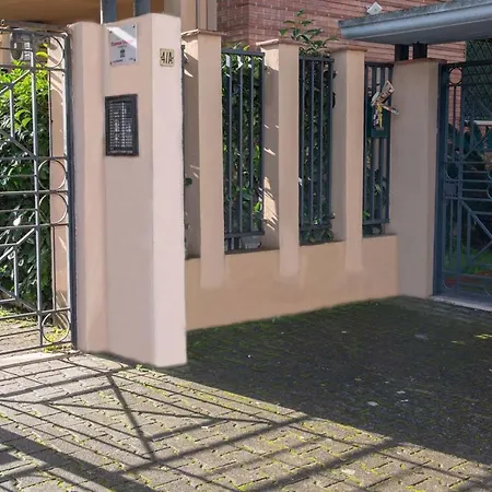 Domus Vivendi Free Parking