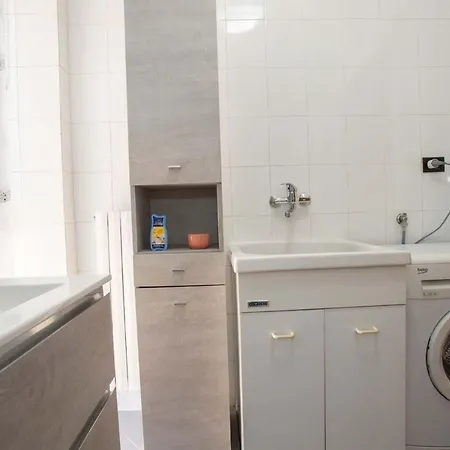 Domus Vivendi Free Parking *