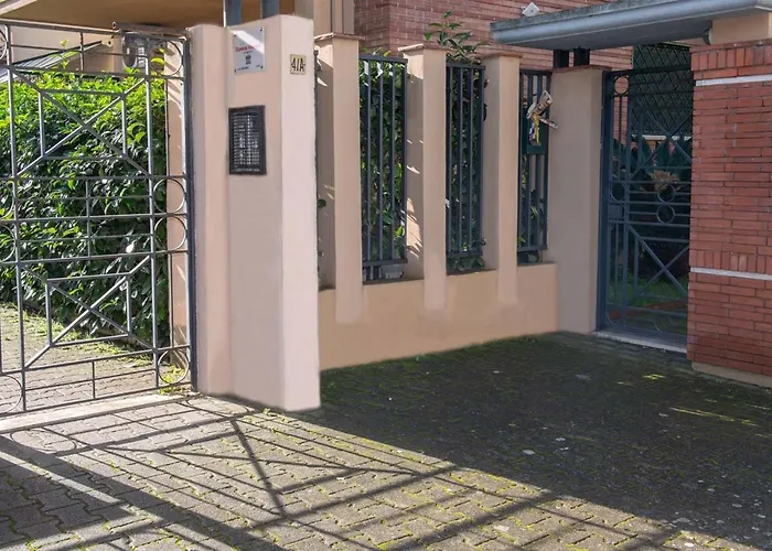 Domus Vivendi Free Parking